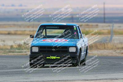 media/Sep-30-2023-24 Hours of Lemons (Sat) [[2c7df1e0b8]]/Track Photos/10am (Star Mazda)/